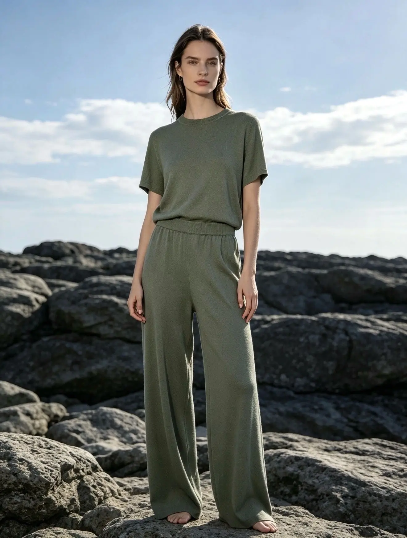 Knitwear set: sweater and wide-leg trousers, casual style, 30% merino wool