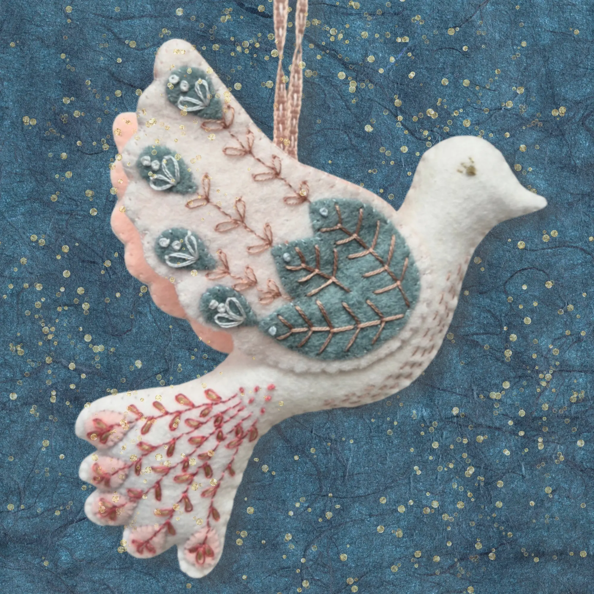 Folk Embroidered Dove Felt Craft Mini Kit