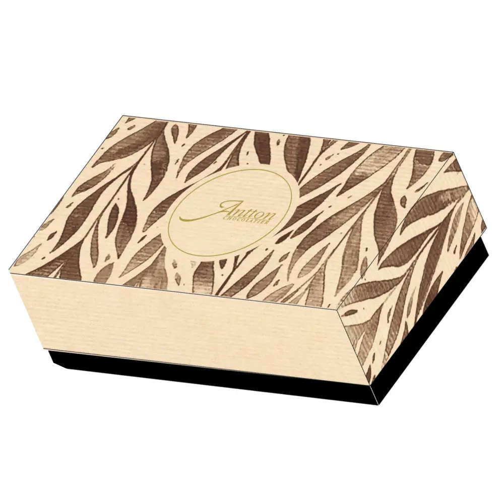Pre-order available 03/11/26.Christmas, Gift box of ganaches with 3 single-origin dark and milk chocolates, 180g