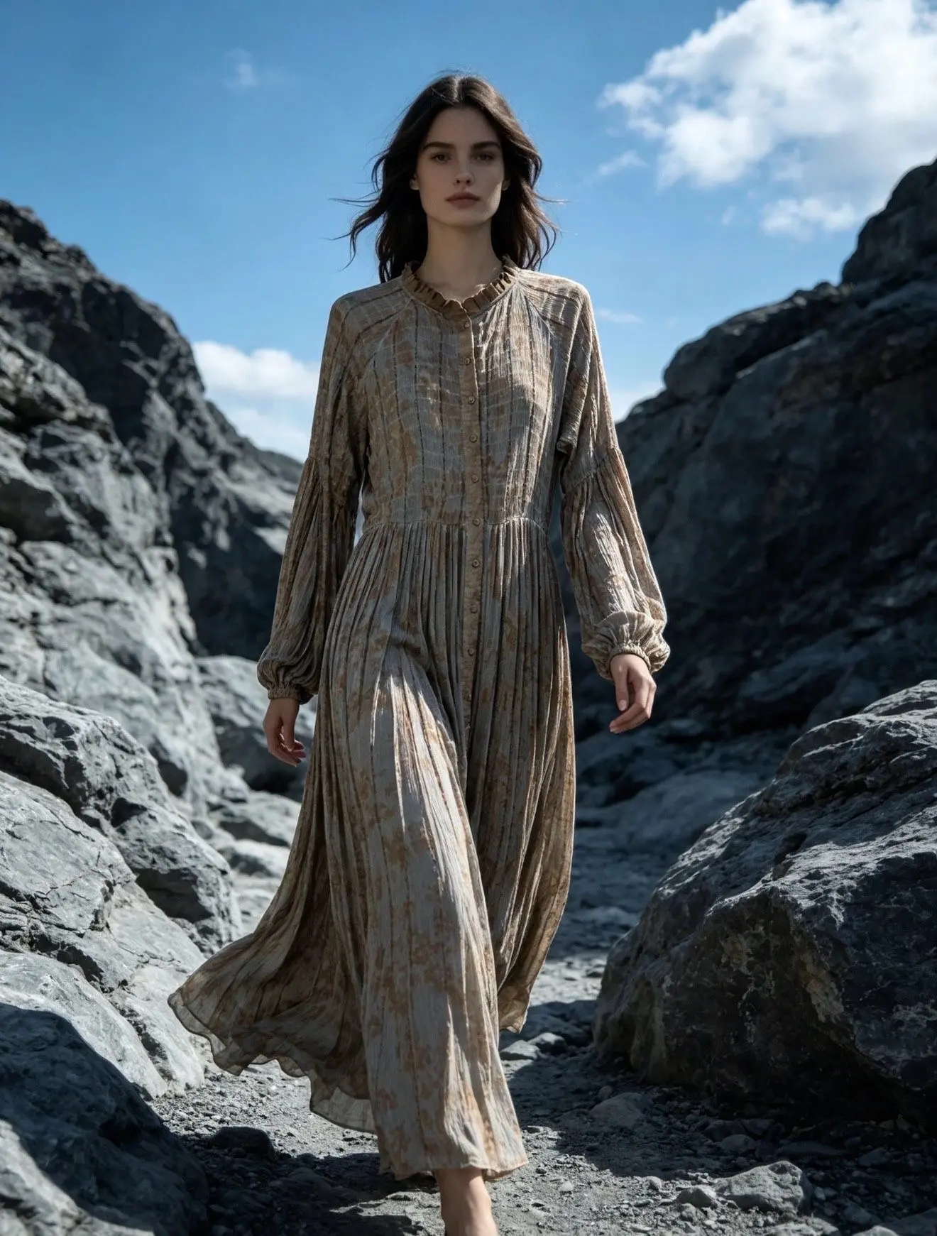 Long Lurex print dress, elastic torso, lantern sleeves