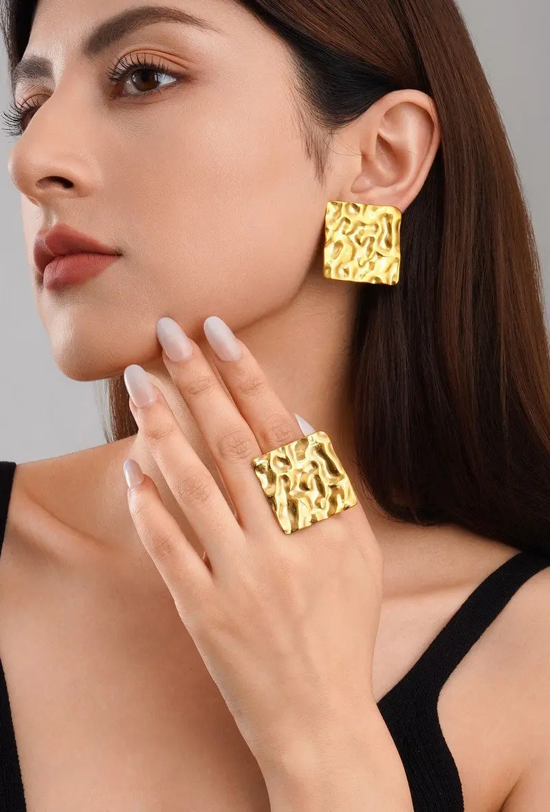 Boucle d'oreille clip Varduhi