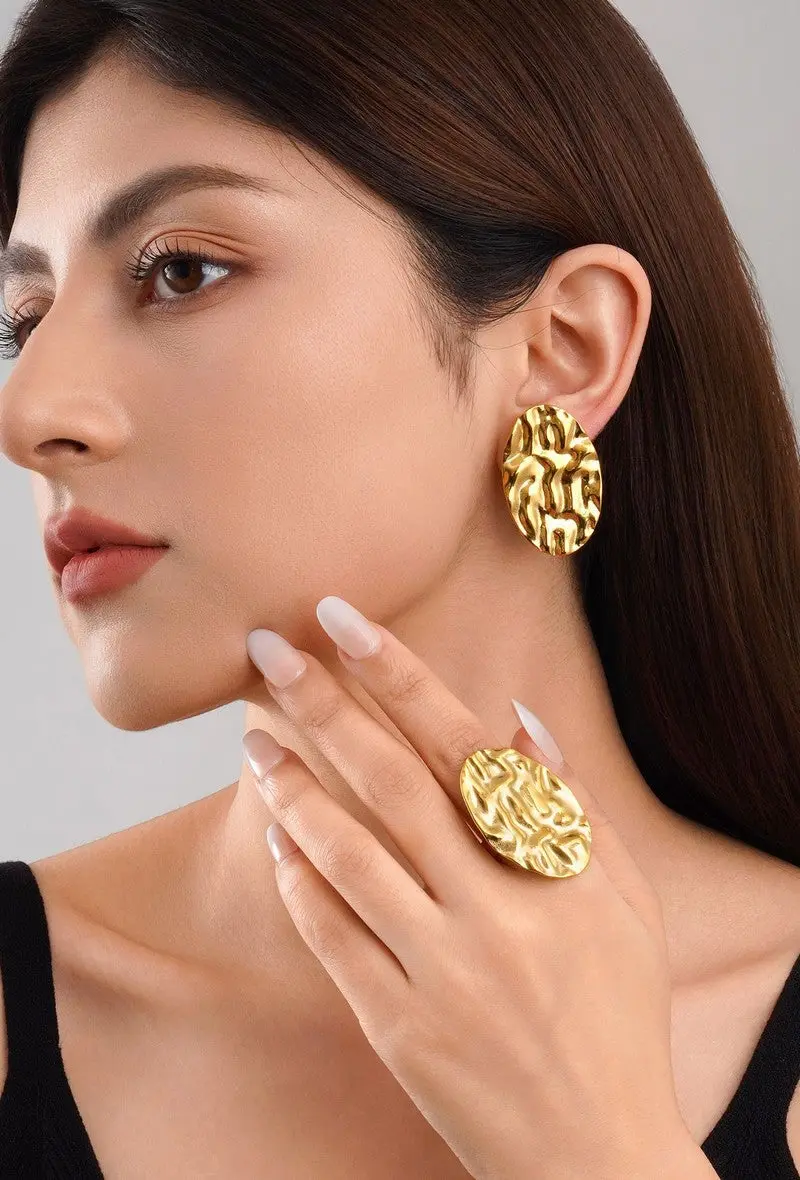 Boucle d'oreille clip Vasundhara