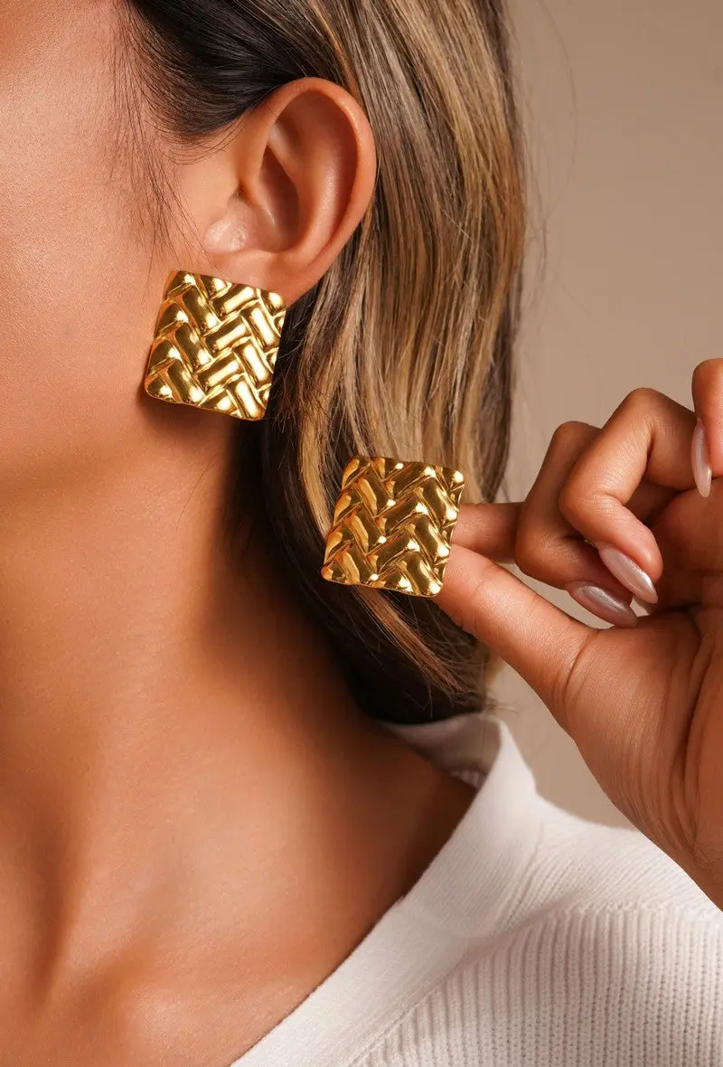 Boucle d'oreille clip Yelizaveta
