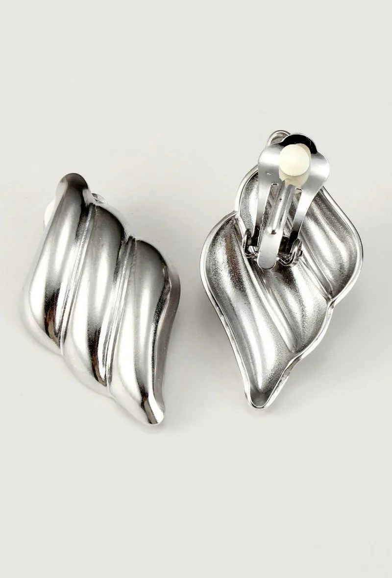 Boucle d'oreille clip Yelena