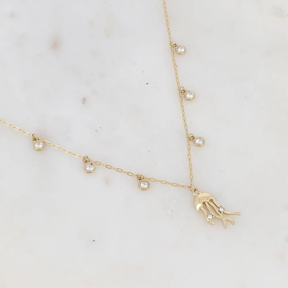 Collier avec méduse strassée et oxydes de zirconium