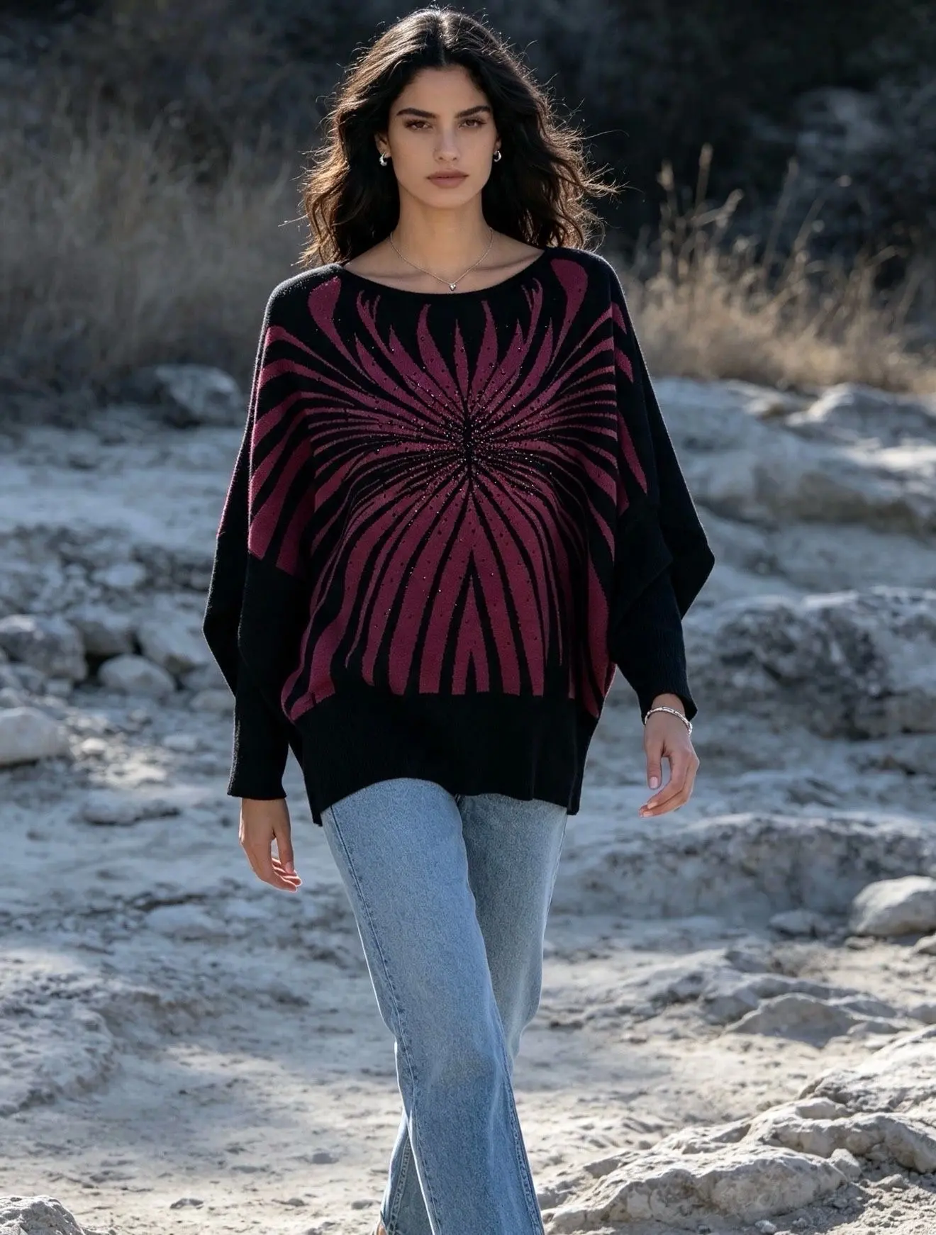 High-quality, fine-knit batwing-sleeve sweater, 10% wool blend