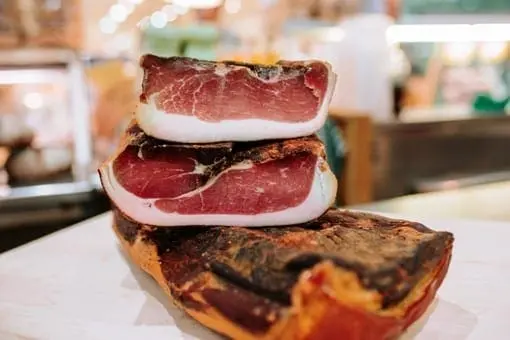 Kärntner Schinkenspeck geräuchert