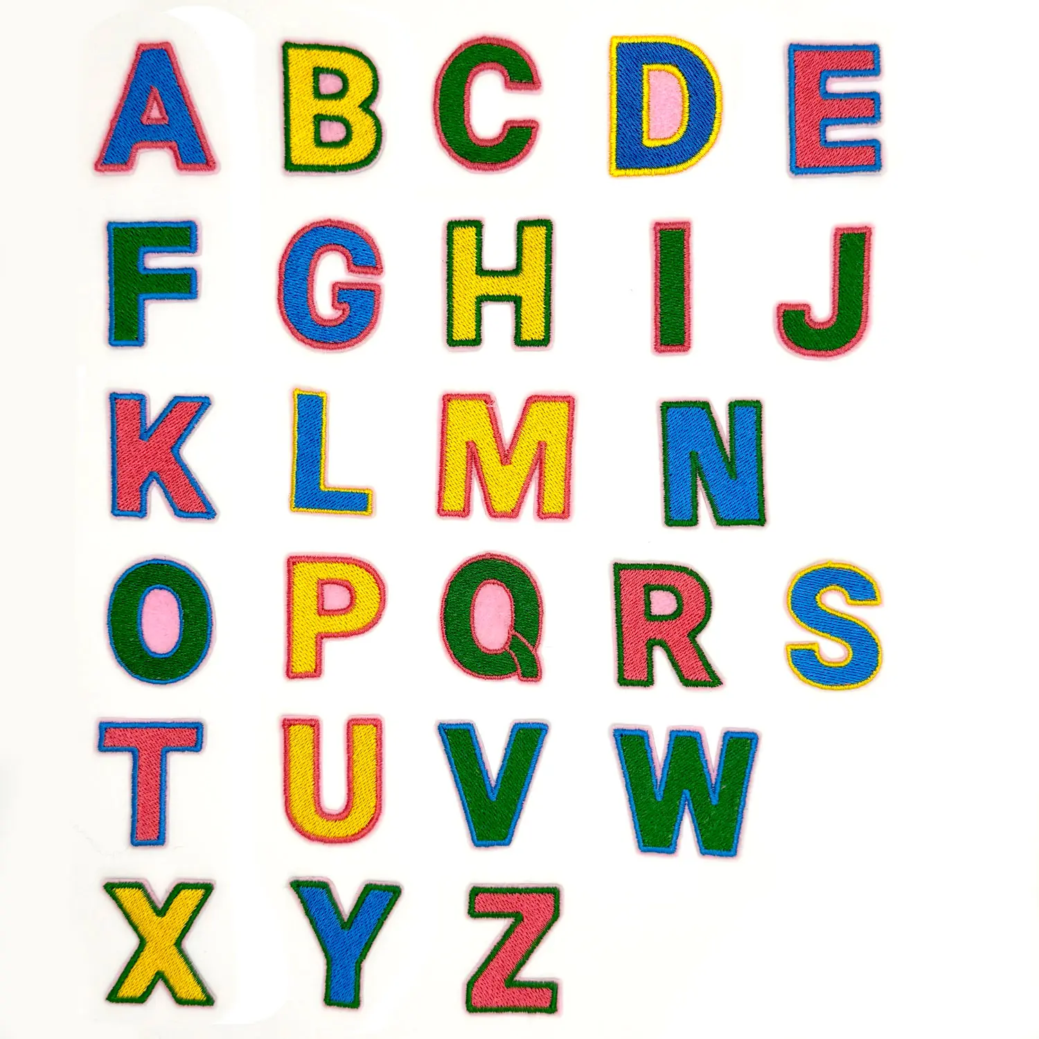 Lettre brodée thermocollante – Alphabet Petit Poirier