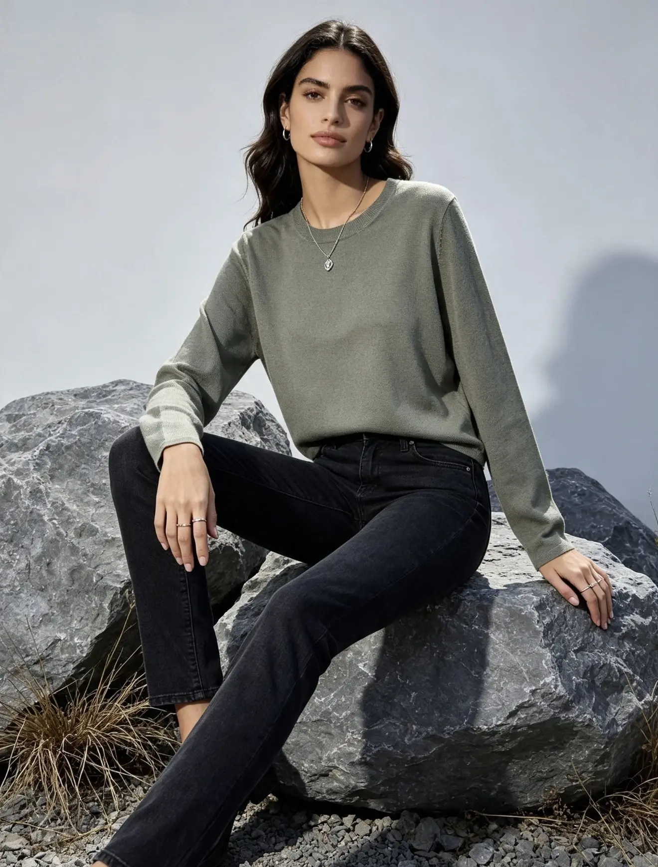 Pull col rond en maille douce, coupe ajustée, mélange de Laine mérinos