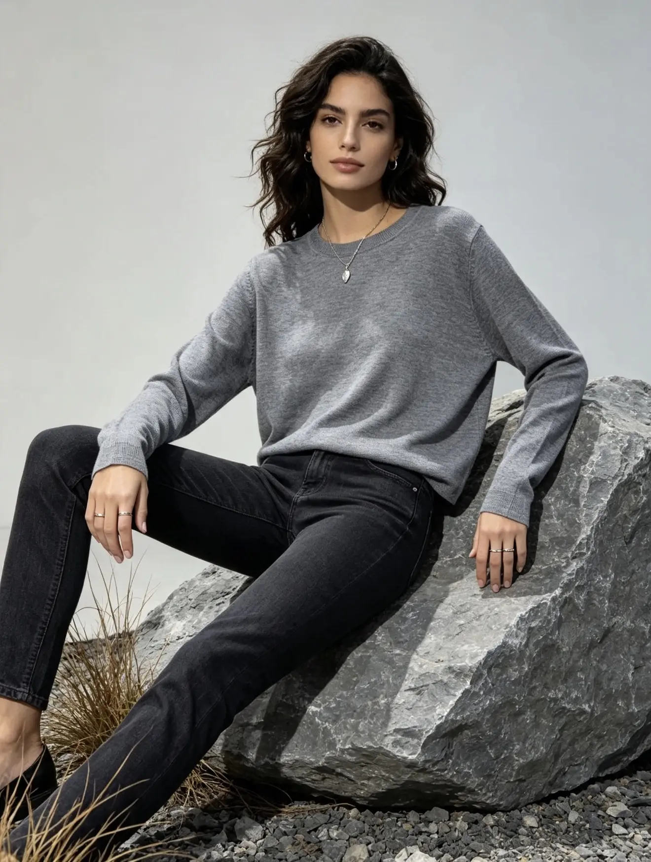 Pull col rond en maille douce, coupe ajustée, mélange de Laine mérinos