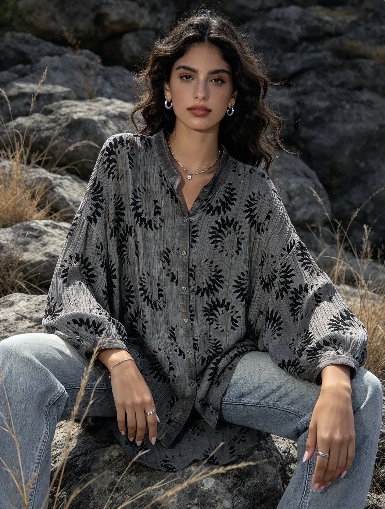 Chemise à imprimé avec Lurex, boutonnée devant ,  col rond