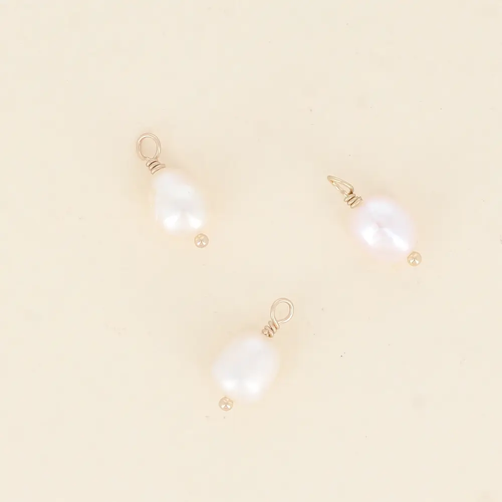 LOT DE 3 Pendentifs en perles d'eau douce