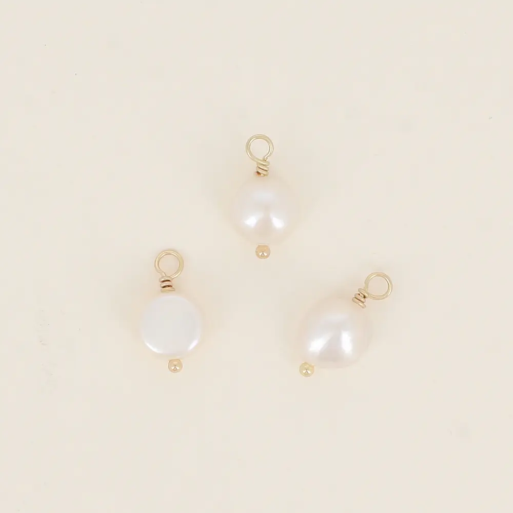 LOT DE 3 Pendentifs en perles d'eau douce
