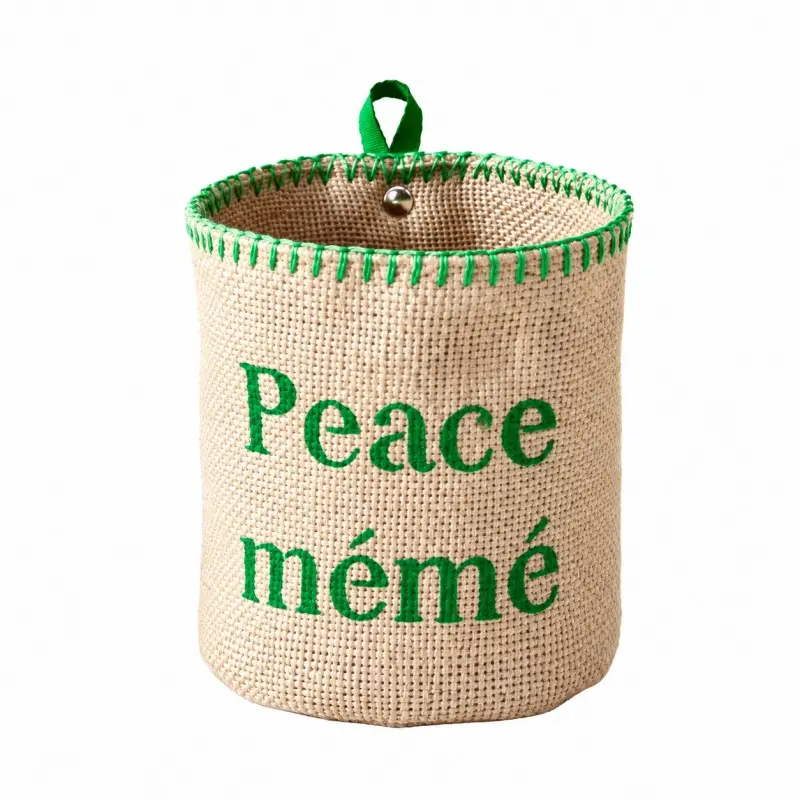 Mini peace mémé