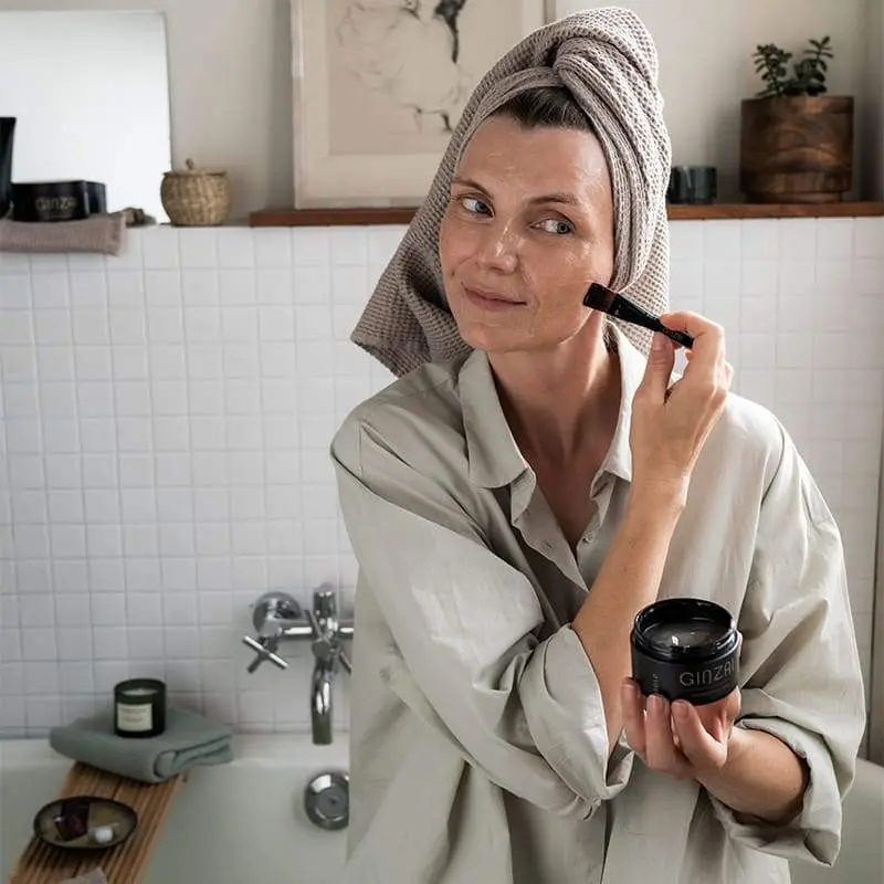 Gesichtsmaske zur Beruhigung und Straffung mit koreanischem Premium Ginseng (Waldginseng) - 100 ml