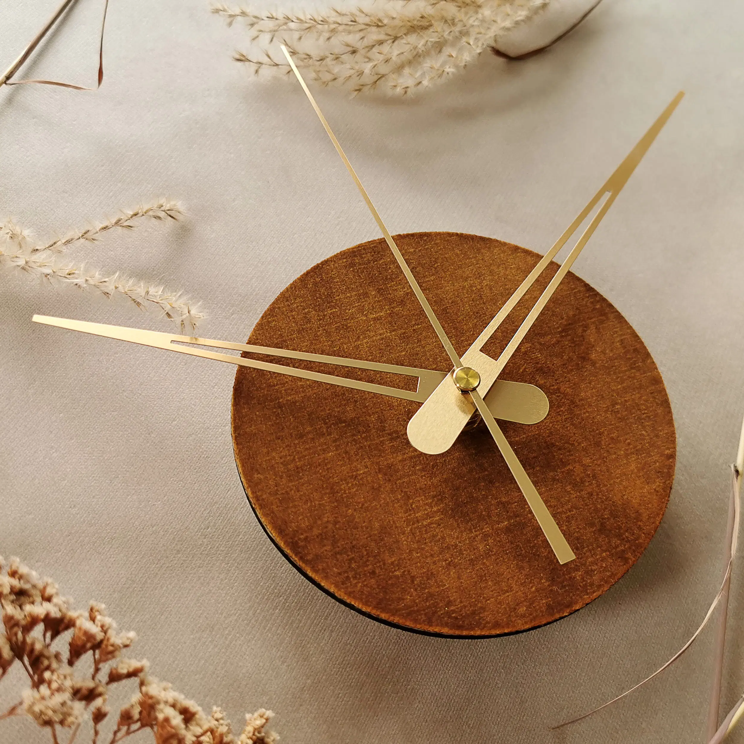 Wall Clock SPOT Rust Color
