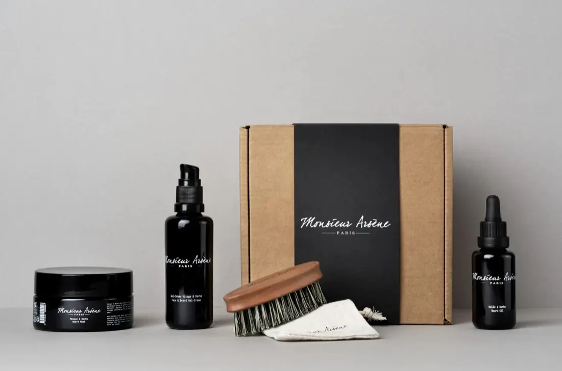 Coffret Huile + Gel-Crème + Masque + Brosse à Barbe