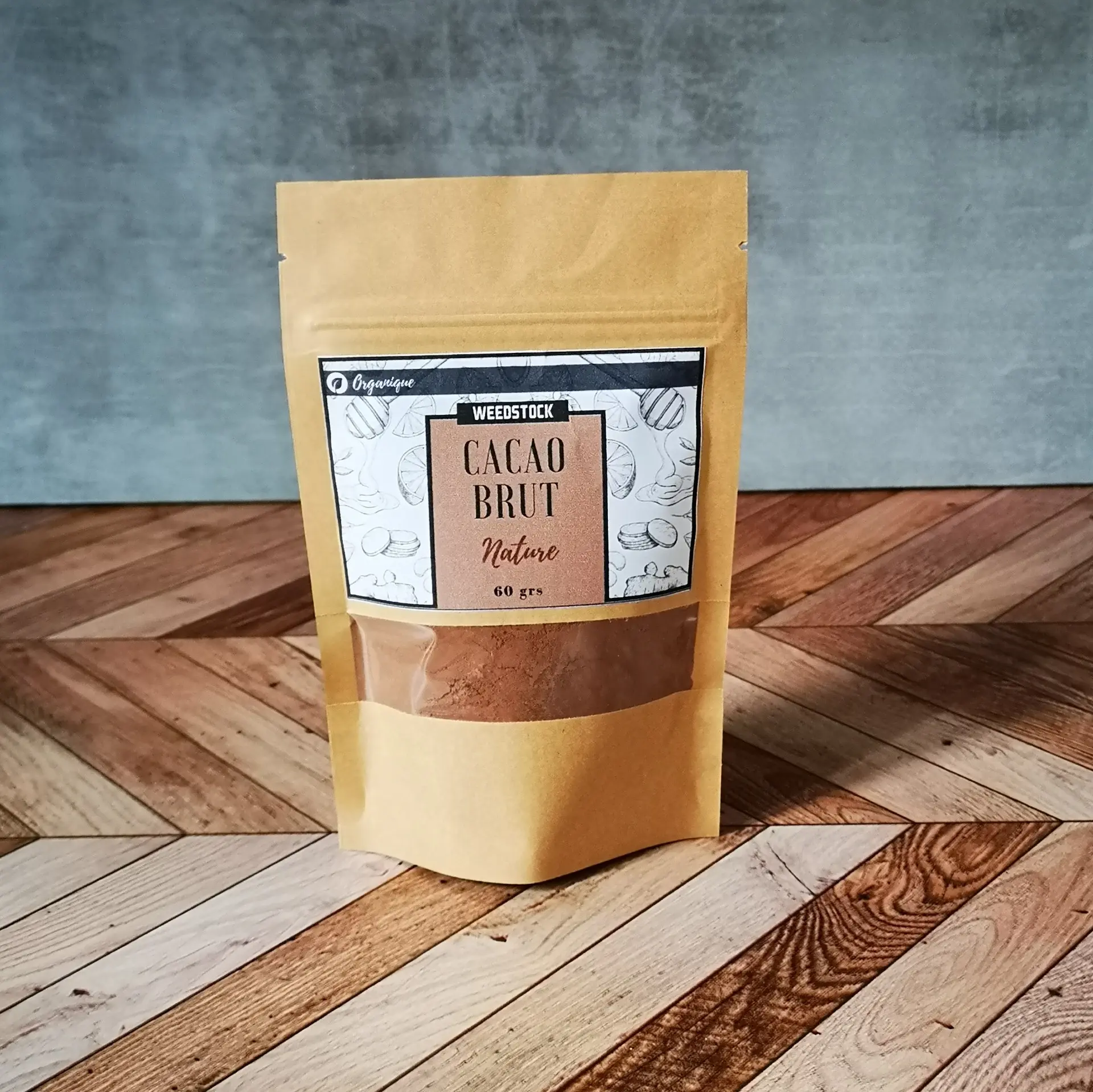 Plain raw cocoa