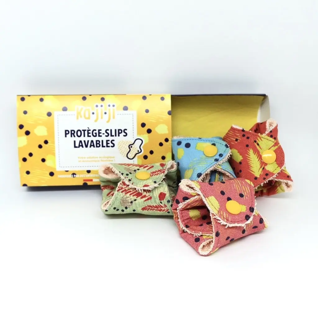 Packung mit 4 waschbaren Bio-Slipeinlagen – Kleine Menstruationseinlagen – Bio-Baumwolle mit Bambus-Innenseite – Hergestellt in Frankreich