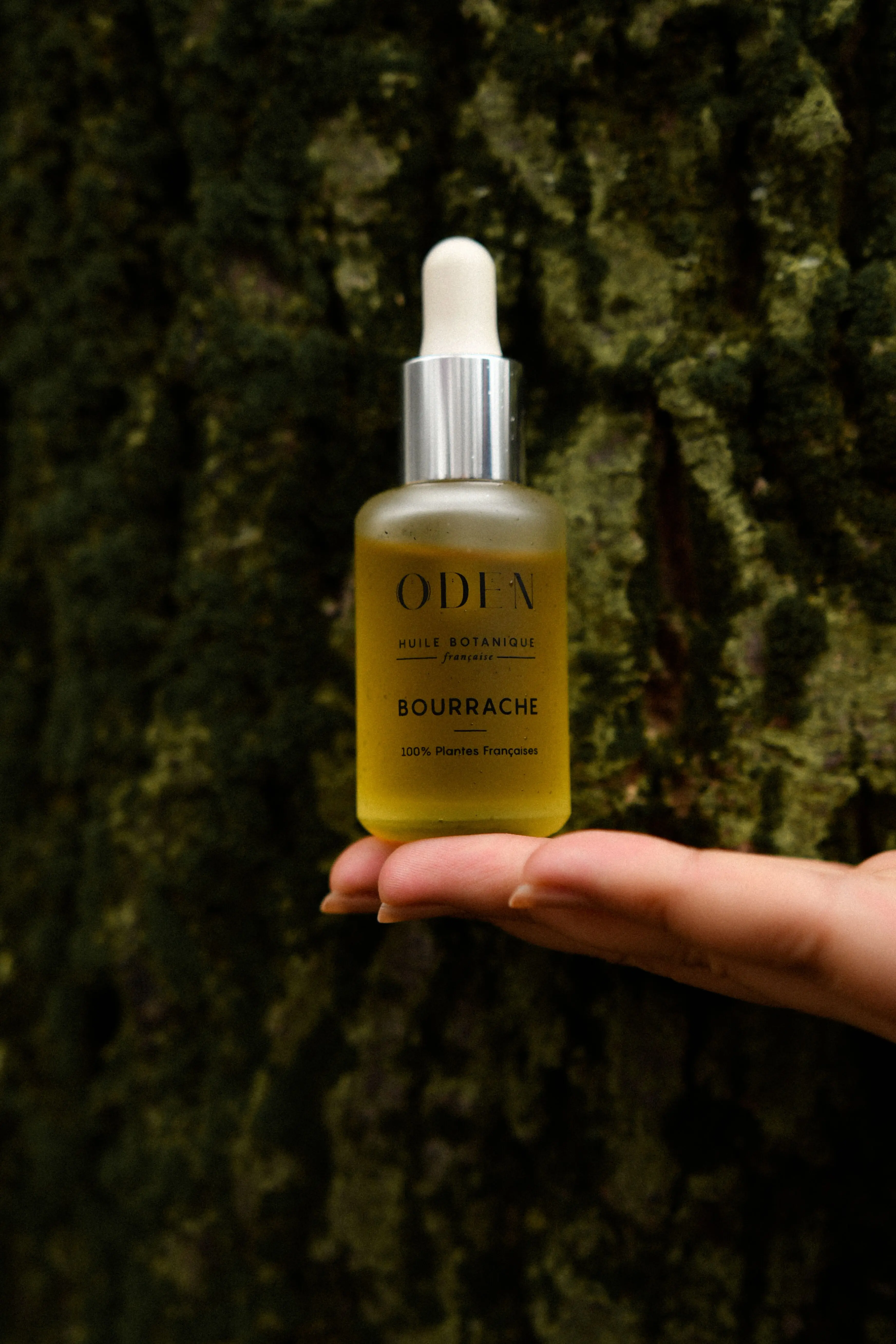 Aceite facial de borraja: revitalizante para pieles maduras en otoño