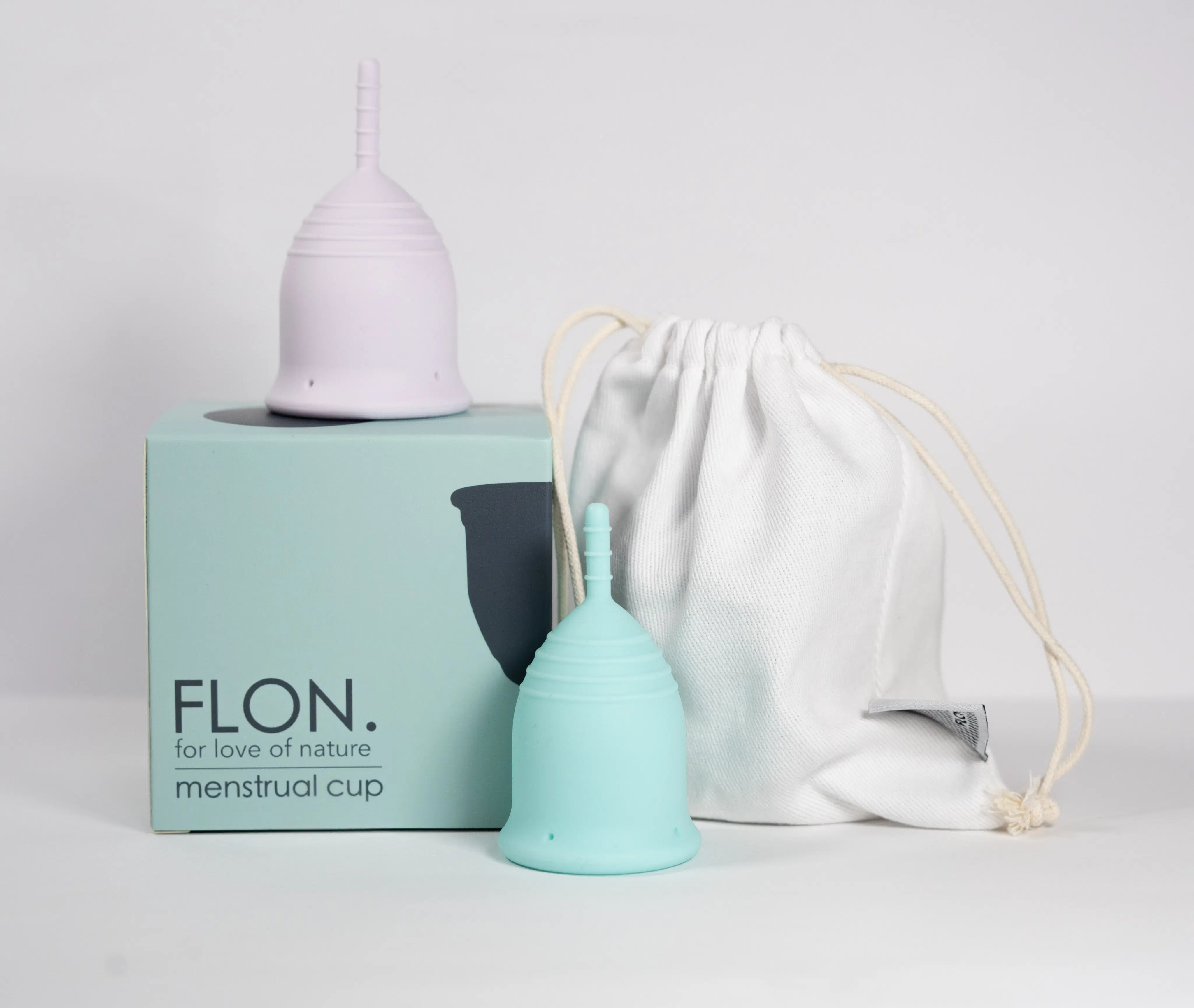Menstruationstassen-Set - 2 Tassen (S&L), Sterilisatortasse und Aufbewahrungsbeutel