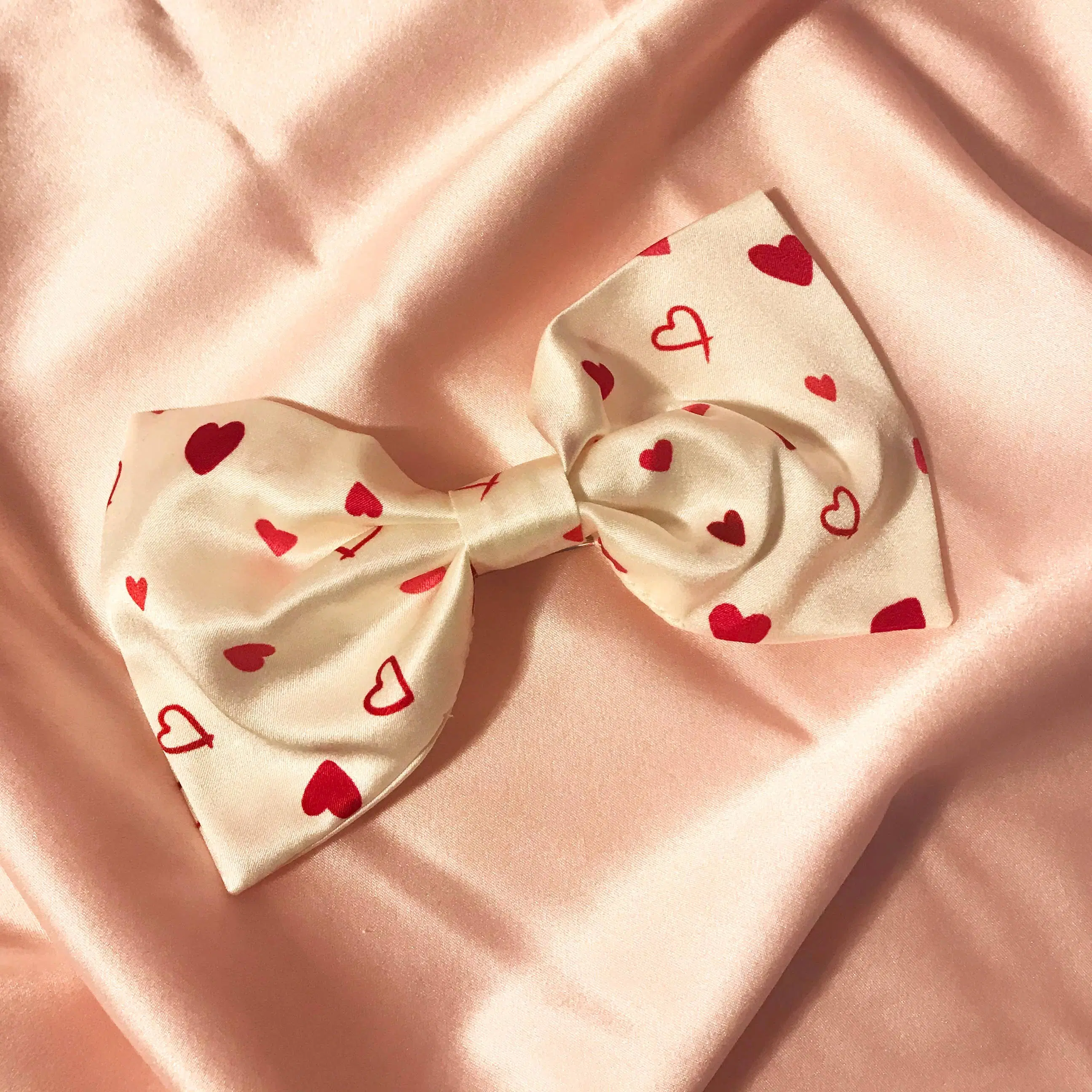 Heart Print Silk Lily Hair Bow