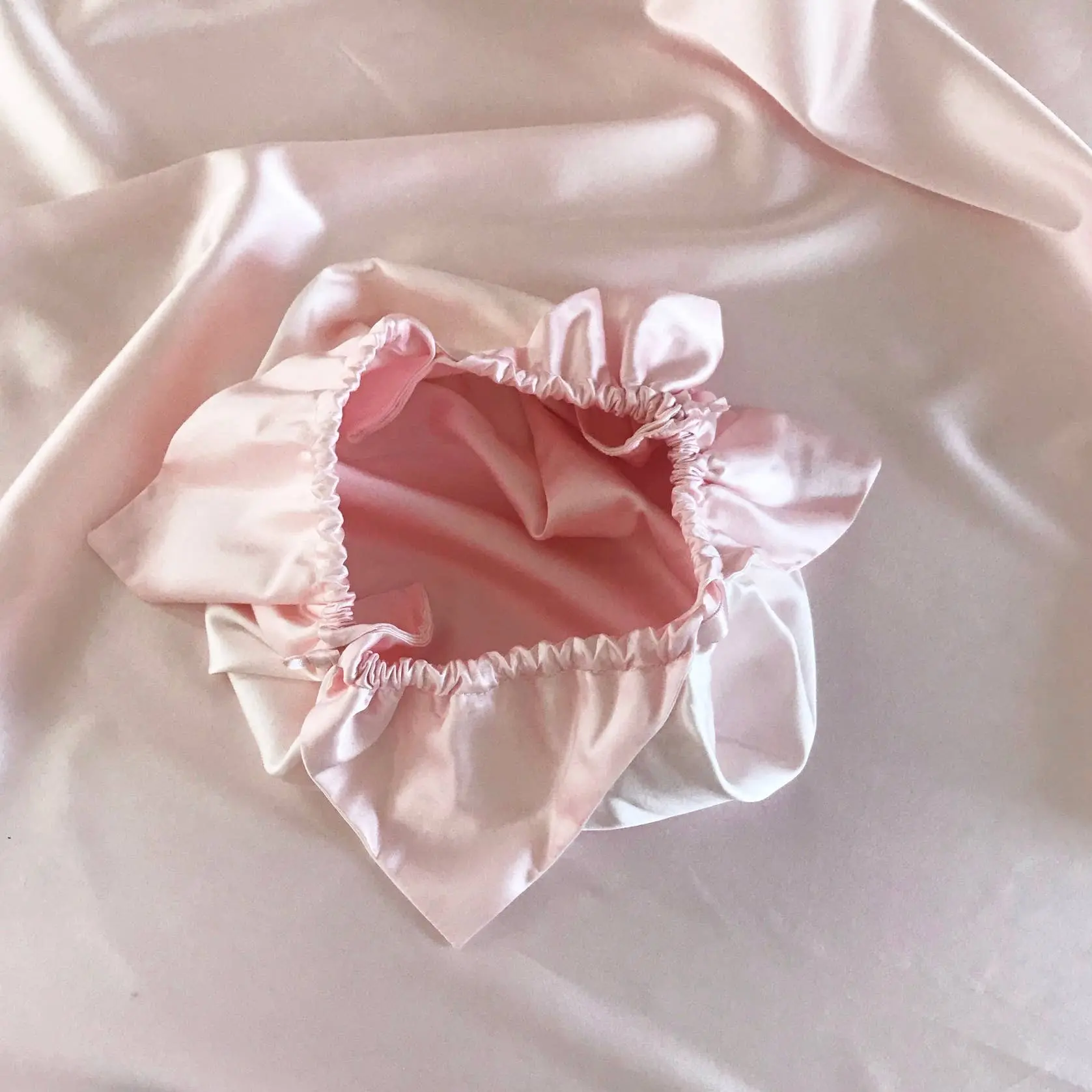 Ivory and Shell Pink Silk Mitzi Puff Bag-Transparent Chain