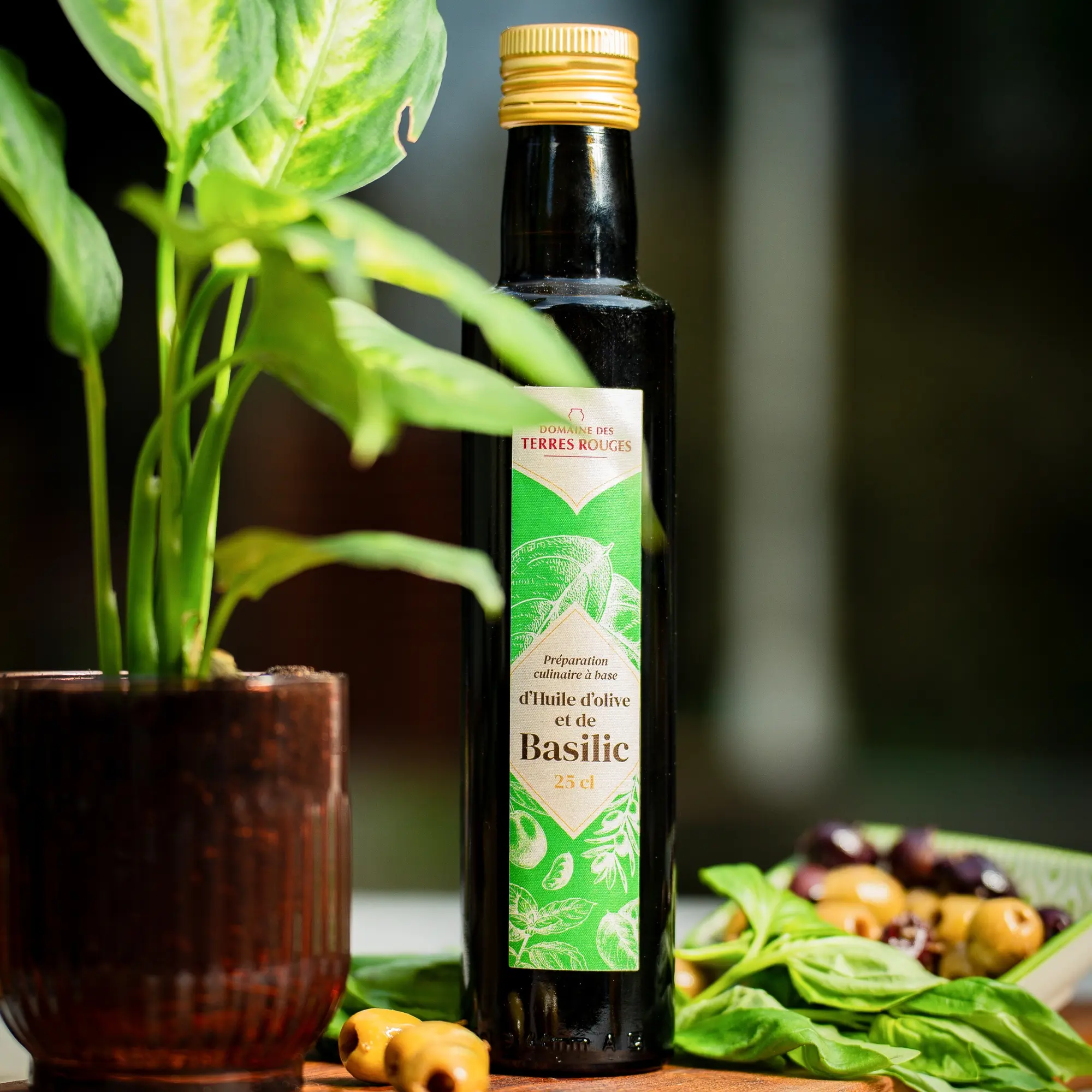 Olive oil with Basil 25cl